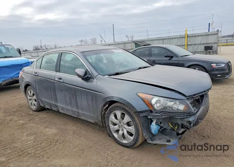 2010 Honda Accord Exl z USA, uszkodzony, nr VIN 1HGCP2F82AA178104
